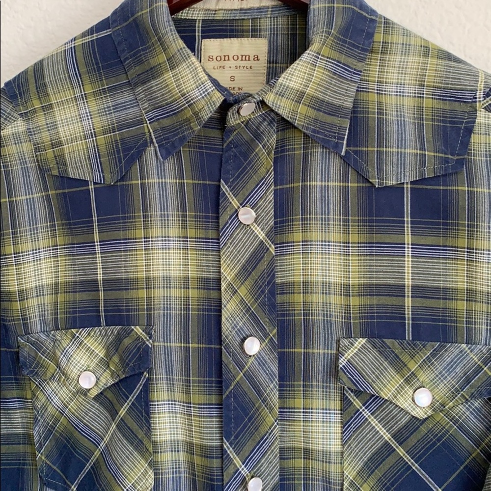 Fitted Sonoma Long Sleeve Casual Dress Shirt - Picture 3 of 3